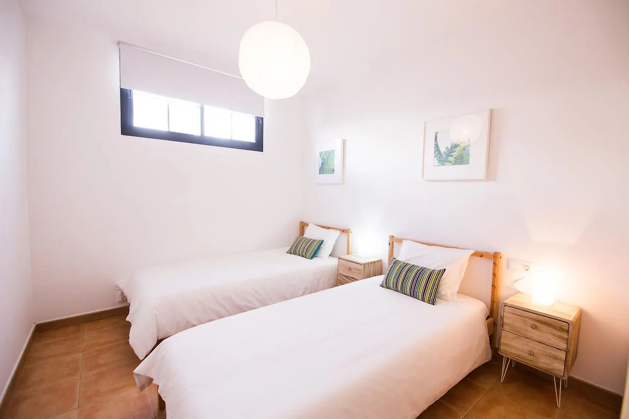 Surfers Retreat (Adults Only) Hostel Corralejo