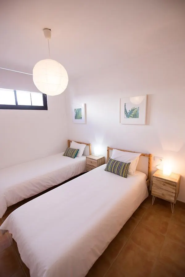 Surfers Retreat (Adults Only) Hostel Corralejo