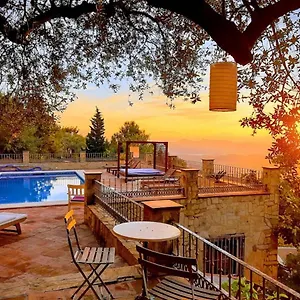 Bed & Breakfast El Nispero Dulce ***